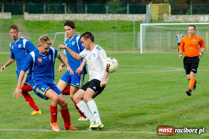 Zdjęcie w galerii na portalu naszraciborz.pl: Juniorzy Unii na szóstkę wiadomości z regionu