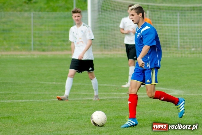 Zdjęcie w galerii na portalu naszraciborz.pl: Juniorzy Unii na szóstkę wiadomości z regionu