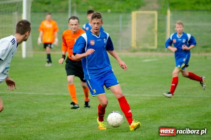 Zdjęcie w galerii na portalu naszraciborz.pl: Juniorzy Unii na szóstkę wiadomości z regionu