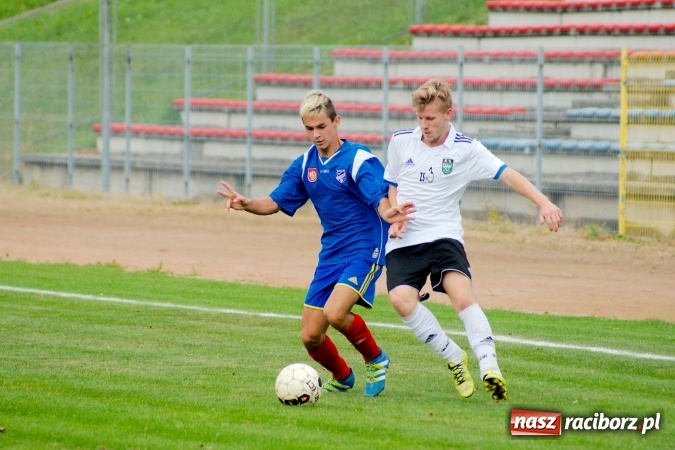 Zdjęcie w galerii na portalu naszraciborz.pl: Juniorzy Unii na szóstkę wiadomości z regionu