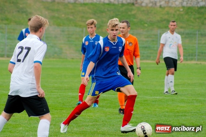 Zdjęcie w galerii na portalu naszraciborz.pl: Juniorzy Unii na szóstkę wiadomości z regionu