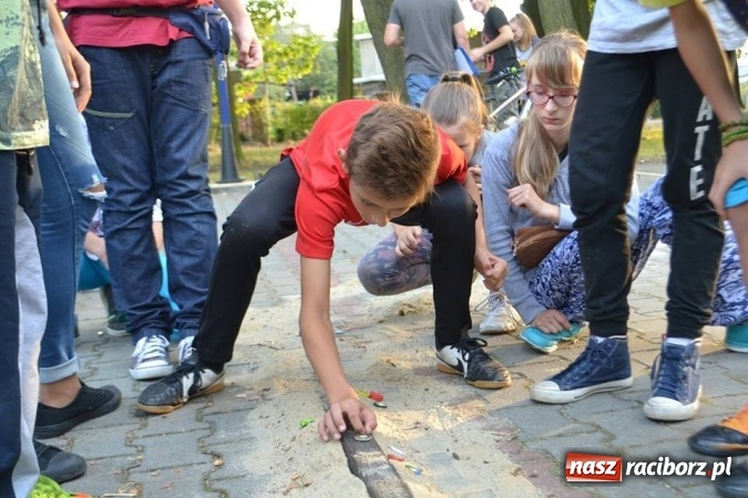 Zdjęcie w galerii na portalu naszraciborz.pl: W Kuźni Raciborskiej odbyły się VI Mistrzostwa Świata Gry w Kapsle wiadomości z regionu