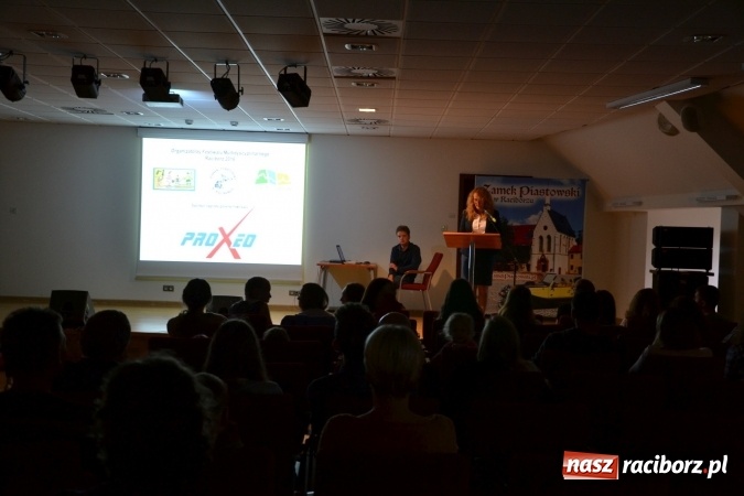 Zdjęcie w galerii na portalu naszraciborz.pl: Na zamku podsumowano Festiwal Multidyscyplinarny Racibórz 2016 wiadomości z regionu