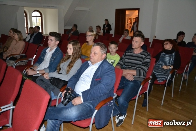 Zdjęcie w galerii na portalu naszraciborz.pl: Na zamku podsumowano Festiwal Multidyscyplinarny Racibórz 2016 wiadomości z regionu