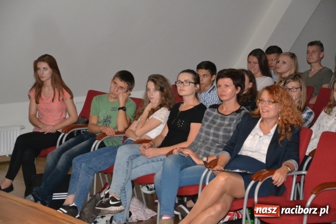 Zdjęcie w galerii na portalu naszraciborz.pl: Na zamku podsumowano Festiwal Multidyscyplinarny Racibórz 2016 wiadomości z regionu