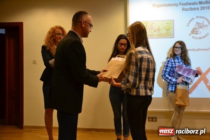 Zdjęcie w galerii na portalu naszraciborz.pl: Na zamku podsumowano Festiwal Multidyscyplinarny Racibórz 2016 wiadomości z regionu