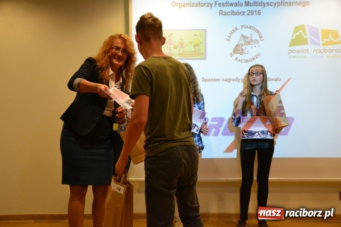 Zdjęcie w galerii na portalu naszraciborz.pl: Na zamku podsumowano Festiwal Multidyscyplinarny Racibórz 2016 wiadomości z regionu