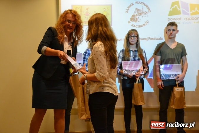 Zdjęcie w galerii na portalu naszraciborz.pl: Na zamku podsumowano Festiwal Multidyscyplinarny Racibórz 2016 wiadomości z regionu