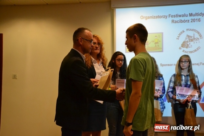 Zdjęcie w galerii na portalu naszraciborz.pl: Na zamku podsumowano Festiwal Multidyscyplinarny Racibórz 2016 wiadomości z regionu