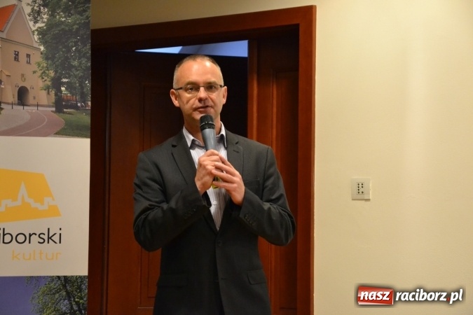 Zdjęcie w galerii na portalu naszraciborz.pl: Na zamku podsumowano Festiwal Multidyscyplinarny Racibórz 2016 wiadomości z regionu