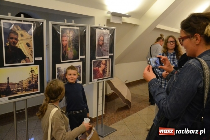 Zdjęcie w galerii na portalu naszraciborz.pl: Na zamku podsumowano Festiwal Multidyscyplinarny Racibórz 2016 wiadomości z regionu