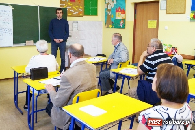 Zdjęcie w galerii na portalu naszraciborz.pl: Seniorzy z Nędzy w Inkubatorze Dojrzałej Aktywności  wiadomości z regionu