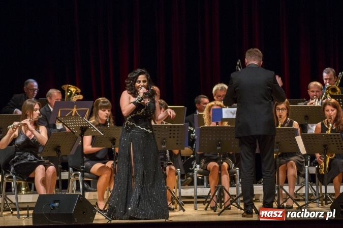 Zdjęcie w galerii na portalu naszraciborz.pl: Międzynarodowy Dzień Muzyki w Raciborzu. RCK zaprosił do krainy operetki  wiadomości z regionu