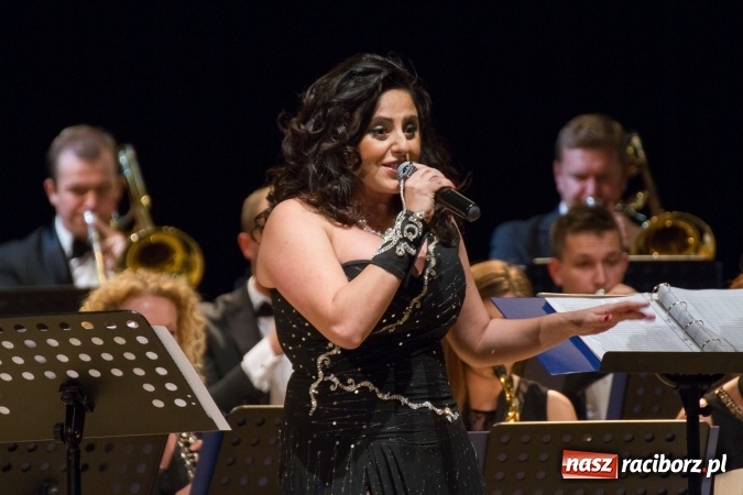 Zdjęcie w galerii na portalu naszraciborz.pl: Międzynarodowy Dzień Muzyki w Raciborzu. RCK zaprosił do krainy operetki  wiadomości z regionu