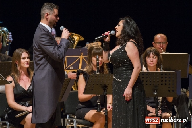 Zdjęcie w galerii na portalu naszraciborz.pl: Międzynarodowy Dzień Muzyki w Raciborzu. RCK zaprosił do krainy operetki  wiadomości z regionu