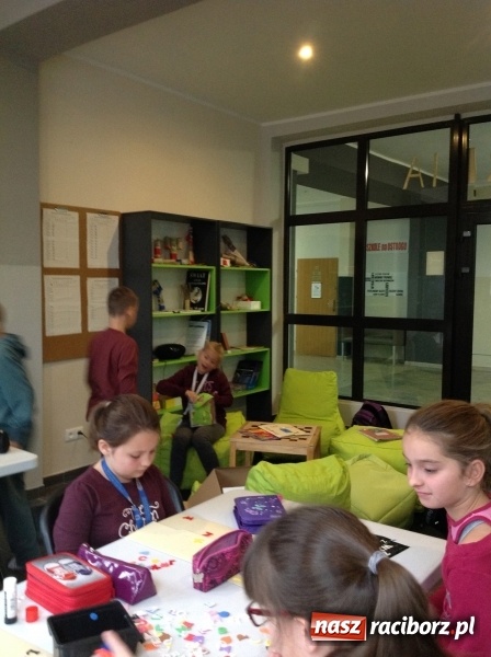 Zdjęcie w galerii na portalu naszraciborz.pl: Akademia Myśli Tw&oacute;rczej w Szkole na Ostrogu wiadomości z regionu