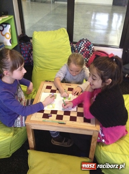 Zdjęcie w galerii na portalu naszraciborz.pl: Akademia Myśli Tw&oacute;rczej w Szkole na Ostrogu wiadomości z regionu