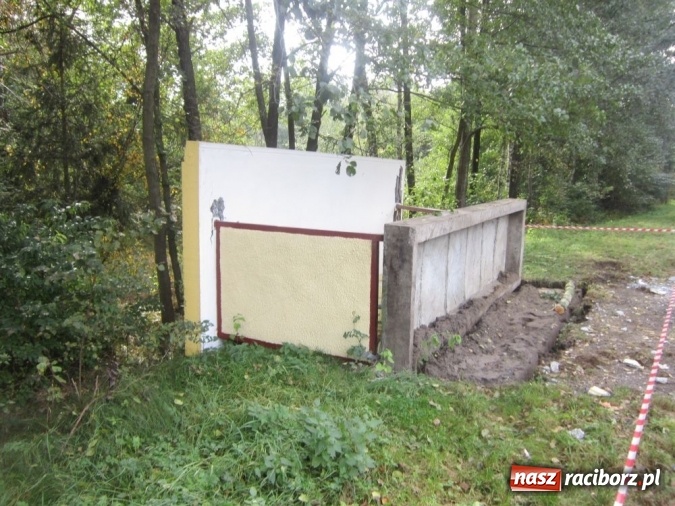 Zdjęcie w galerii na portalu naszraciborz.pl: Skutki sobotniego wypadku na Przeryciu przechodzą ludzkie wyobrażenie!  wiadomości z regionu