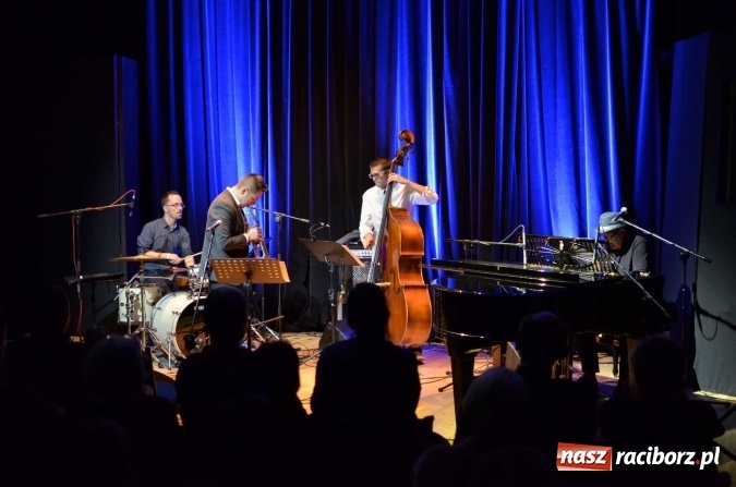 Zdjęcie w galerii na portalu naszraciborz.pl: Jesienne inspiracje na jazzowo  wiadomości z regionu