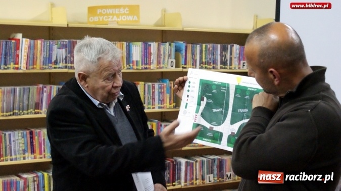 Zdjęcie w galerii na portalu naszraciborz.pl: Na co zagłosować? Reklama Budżetu Obywatelskiego w bibliotece  wiadomości z regionu