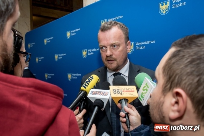 Zdjęcie w galerii na portalu naszraciborz.pl: Podtapianie samorządów. Marszałek przeciwko zmianom w prawie, które spowodują wzrost opłat za wodę  wiadomości z regionu