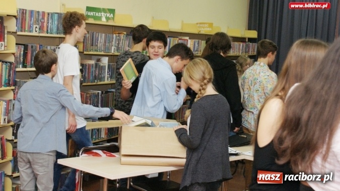 Zdjęcie w galerii na portalu naszraciborz.pl: Zakazane książki w raciborskiej bibliotece  wiadomości z regionu