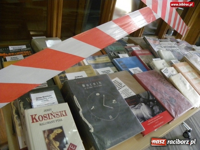 Zdjęcie w galerii na portalu naszraciborz.pl: Zakazane książki w raciborskiej bibliotece  wiadomości z regionu