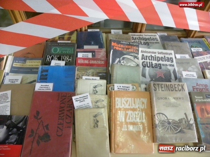 Zdjęcie w galerii na portalu naszraciborz.pl: Zakazane książki w raciborskiej bibliotece  wiadomości z regionu