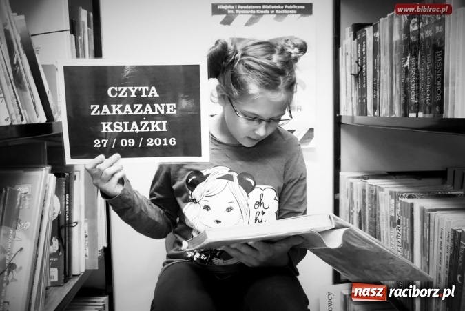 Zdjęcie w galerii na portalu naszraciborz.pl: Zakazane książki w raciborskiej bibliotece  wiadomości z regionu