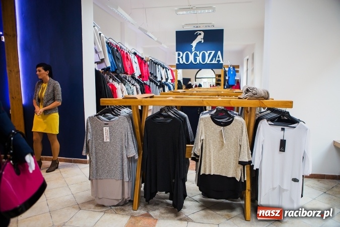 Zdjęcie w galerii na portalu naszraciborz.pl: Elegancja zawsze w modzie - ruszył nowy sklep odzieżowy w Raciborzu na Długiej wiadomości z regionu