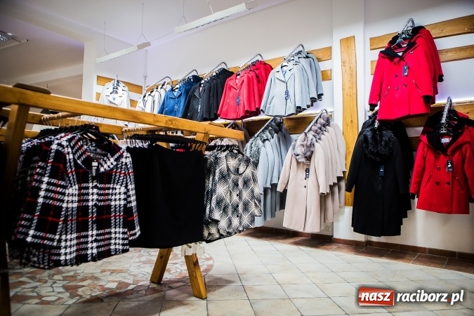Zdjęcie w galerii na portalu naszraciborz.pl: Elegancja zawsze w modzie - ruszył nowy sklep odzieżowy w Raciborzu na Długiej wiadomości z regionu