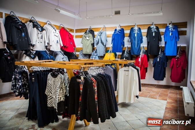 Zdjęcie w galerii na portalu naszraciborz.pl: Elegancja zawsze w modzie - ruszył nowy sklep odzieżowy w Raciborzu na Długiej wiadomości z regionu