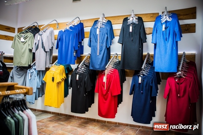 Zdjęcie w galerii na portalu naszraciborz.pl: Elegancja zawsze w modzie - ruszył nowy sklep odzieżowy w Raciborzu na Długiej wiadomości z regionu