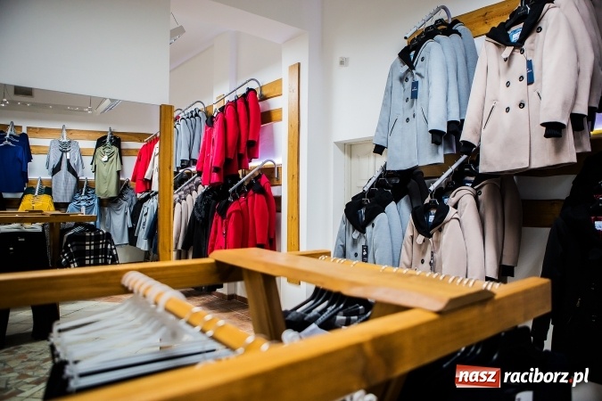 Zdjęcie w galerii na portalu naszraciborz.pl: Elegancja zawsze w modzie - ruszył nowy sklep odzieżowy w Raciborzu na Długiej wiadomości z regionu
