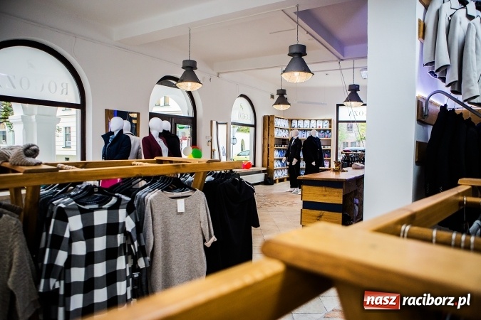 Zdjęcie w galerii na portalu naszraciborz.pl: Elegancja zawsze w modzie - ruszył nowy sklep odzieżowy w Raciborzu na Długiej wiadomości z regionu