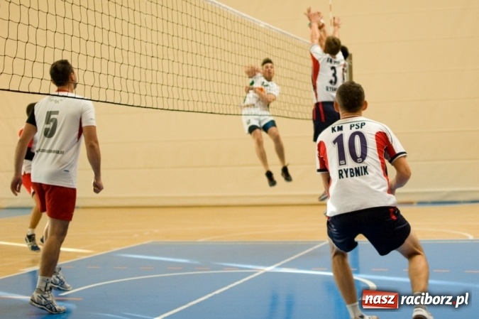 Zdjęcie w galerii na portalu naszraciborz.pl: Raciborscy strażacy wicemistrzami Śląska. W finale ulegli Rybnikowi wiadomości z regionu