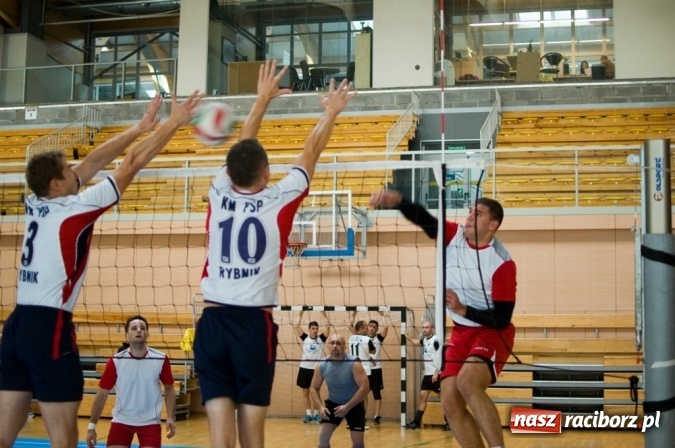 Zdjęcie w galerii na portalu naszraciborz.pl: Raciborscy strażacy wicemistrzami Śląska. W finale ulegli Rybnikowi wiadomości z regionu