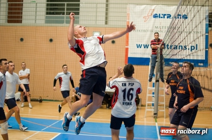 Zdjęcie w galerii na portalu naszraciborz.pl: Raciborscy strażacy wicemistrzami Śląska. W finale ulegli Rybnikowi wiadomości z regionu