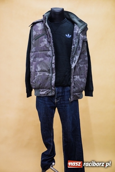 Zdjęcie w galerii na portalu naszraciborz.pl: Nie daj się zimie zaskoczyć. Nowa kolekcja i nocne szperanie w Rabanie wiadomości z regionu