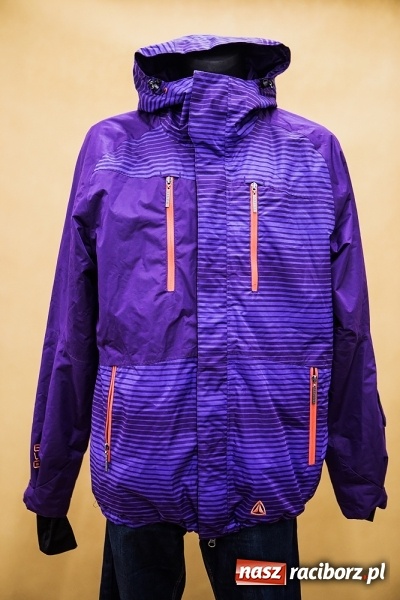 Zdjęcie w galerii na portalu naszraciborz.pl: Nie daj się zimie zaskoczyć. Nowa kolekcja i nocne szperanie w Rabanie wiadomości z regionu