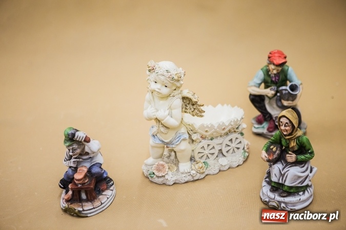 Zdjęcie w galerii na portalu naszraciborz.pl: Nie daj się zimie zaskoczyć. Nowa kolekcja i nocne szperanie w Rabanie wiadomości z regionu