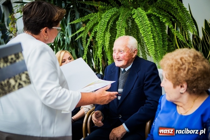 Zdjęcie w galerii na portalu naszraciborz.pl: Są ze sobą tyle lat... w Nędzy gratulowano parom wytrwałości  wiadomości z regionu