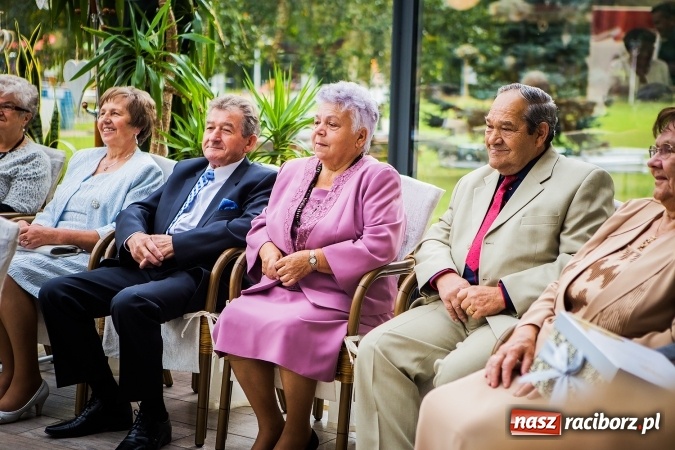 Zdjęcie w galerii na portalu naszraciborz.pl: Są ze sobą tyle lat... w Nędzy gratulowano parom wytrwałości  wiadomości z regionu