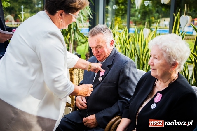 Zdjęcie w galerii na portalu naszraciborz.pl: Są ze sobą tyle lat... w Nędzy gratulowano parom wytrwałości  wiadomości z regionu