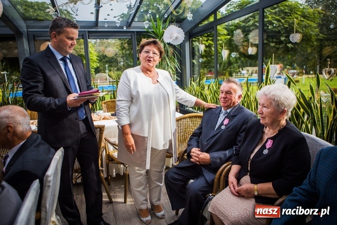 Zdjęcie w galerii na portalu naszraciborz.pl: Są ze sobą tyle lat... w Nędzy gratulowano parom wytrwałości  wiadomości z regionu