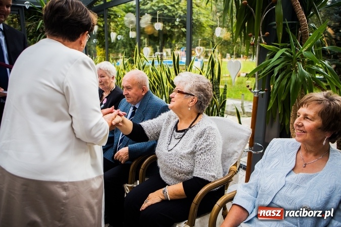 Zdjęcie w galerii na portalu naszraciborz.pl: Są ze sobą tyle lat... w Nędzy gratulowano parom wytrwałości  wiadomości z regionu