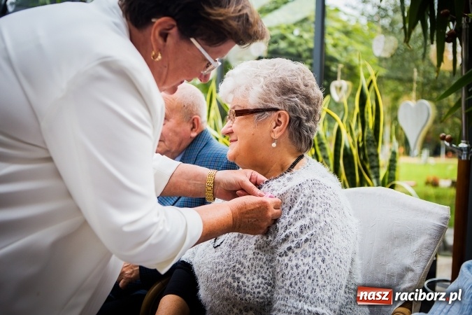 Zdjęcie w galerii na portalu naszraciborz.pl: Są ze sobą tyle lat... w Nędzy gratulowano parom wytrwałości  wiadomości z regionu