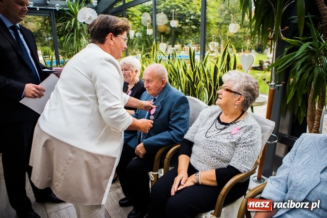 Zdjęcie w galerii na portalu naszraciborz.pl: Są ze sobą tyle lat... w Nędzy gratulowano parom wytrwałości  wiadomości z regionu