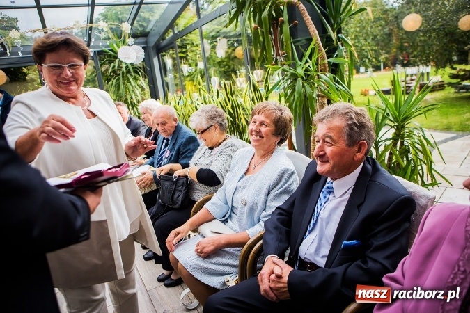 Zdjęcie w galerii na portalu naszraciborz.pl: Są ze sobą tyle lat... w Nędzy gratulowano parom wytrwałości  wiadomości z regionu