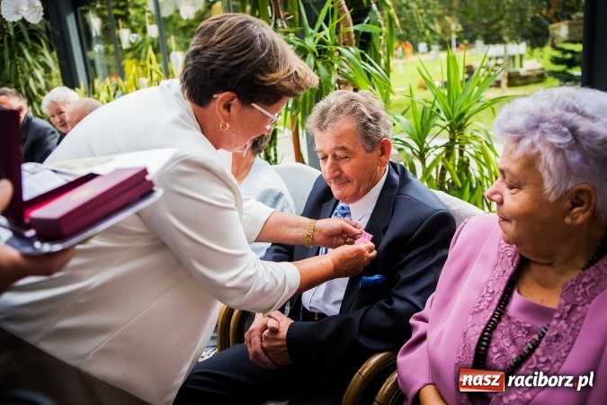 Zdjęcie w galerii na portalu naszraciborz.pl: Są ze sobą tyle lat... w Nędzy gratulowano parom wytrwałości  wiadomości z regionu
